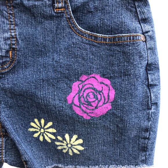 Upcycled Cato Denim Cutoff Jean Shorts, Painted Summertime Fringy, 8 Petite - Picture 5 of 8